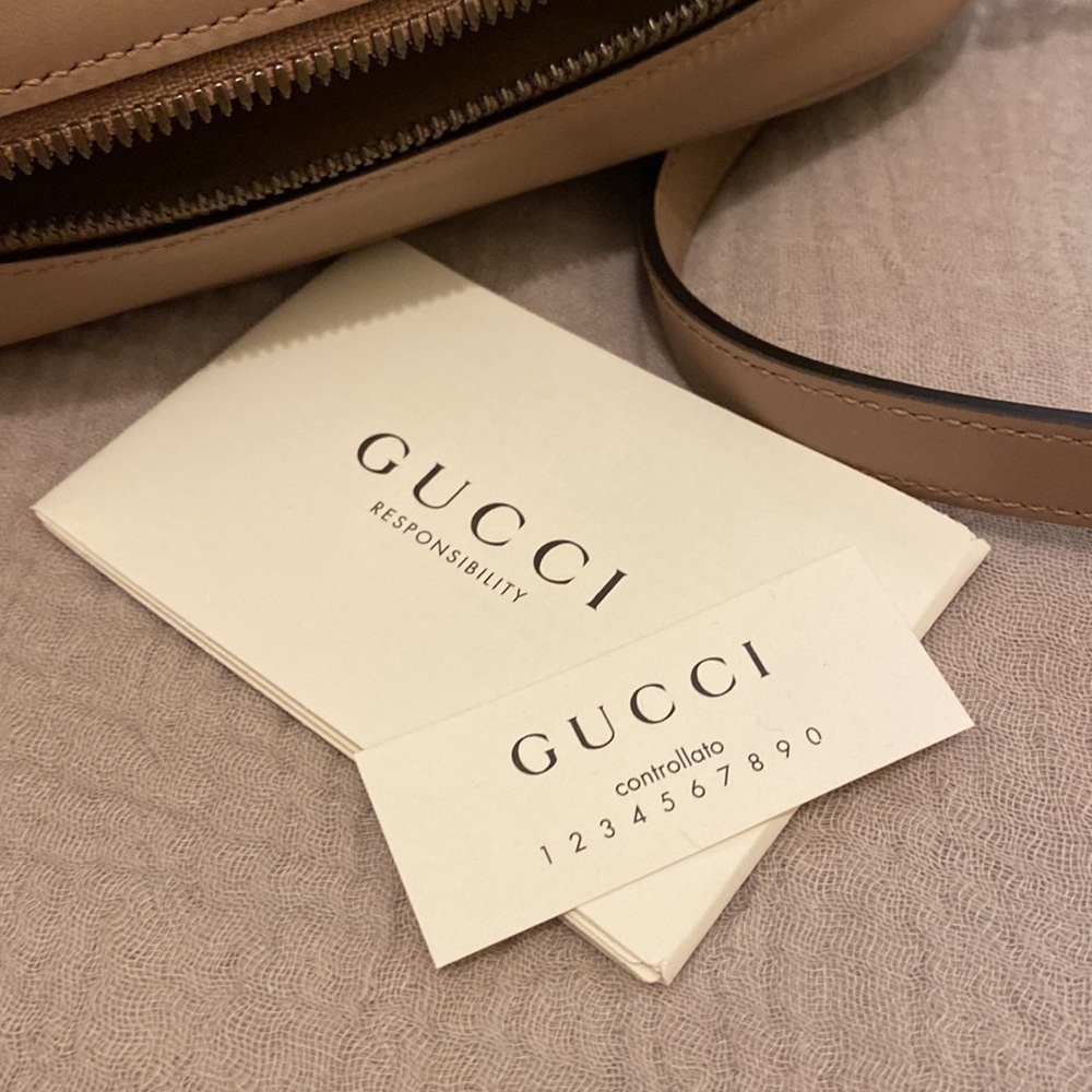 Gucci Marmont Camera small quilted leather shoulder bag. New. - Picture 15 of 15